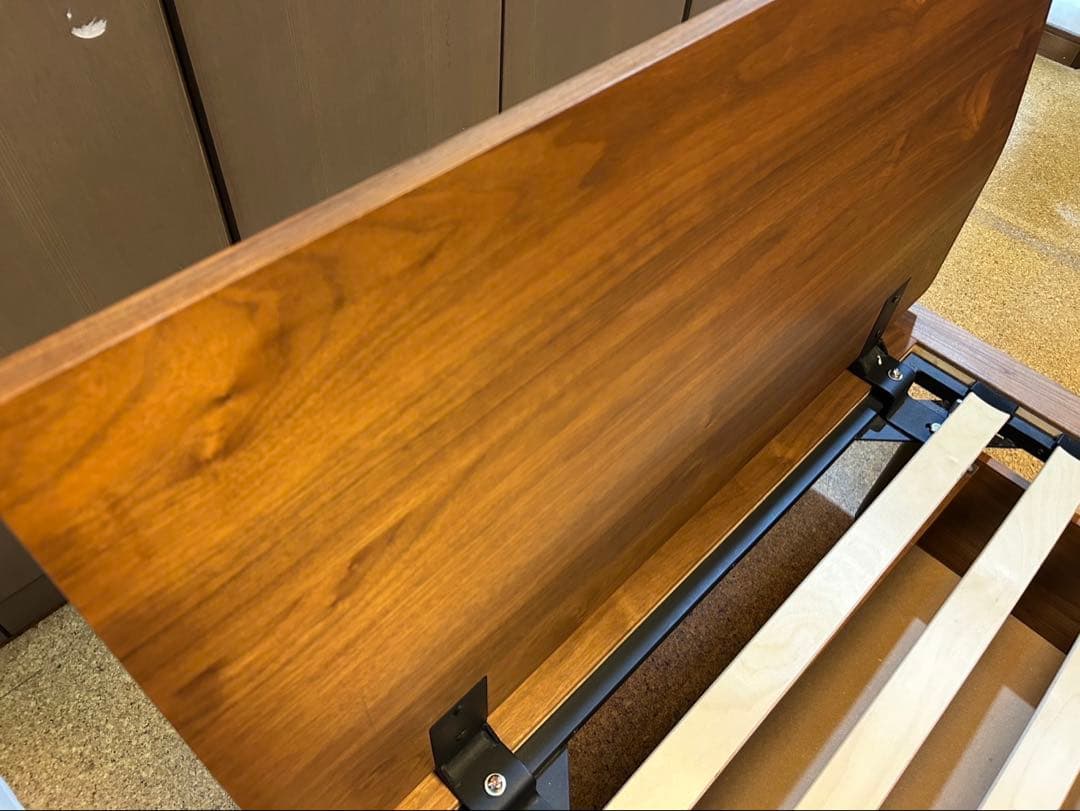 訳あり価格★無印良品　シングルベッドフレーム　ウォールナット材　ベッド下収納付き