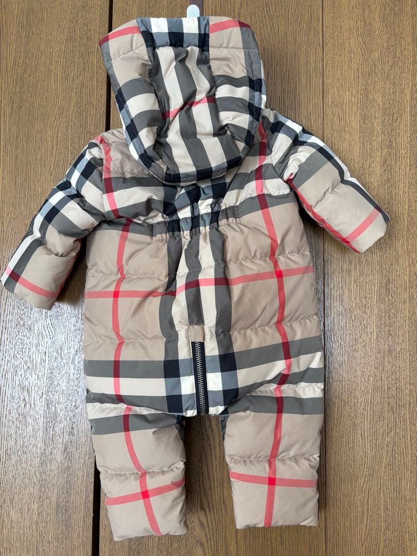 バーバリー　子供服　ダウン　オールインワン