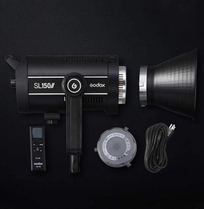 最新最先端技術搭載❣プロの撮影が手軽に行える多機能搭載♪❤LEDビデオライト