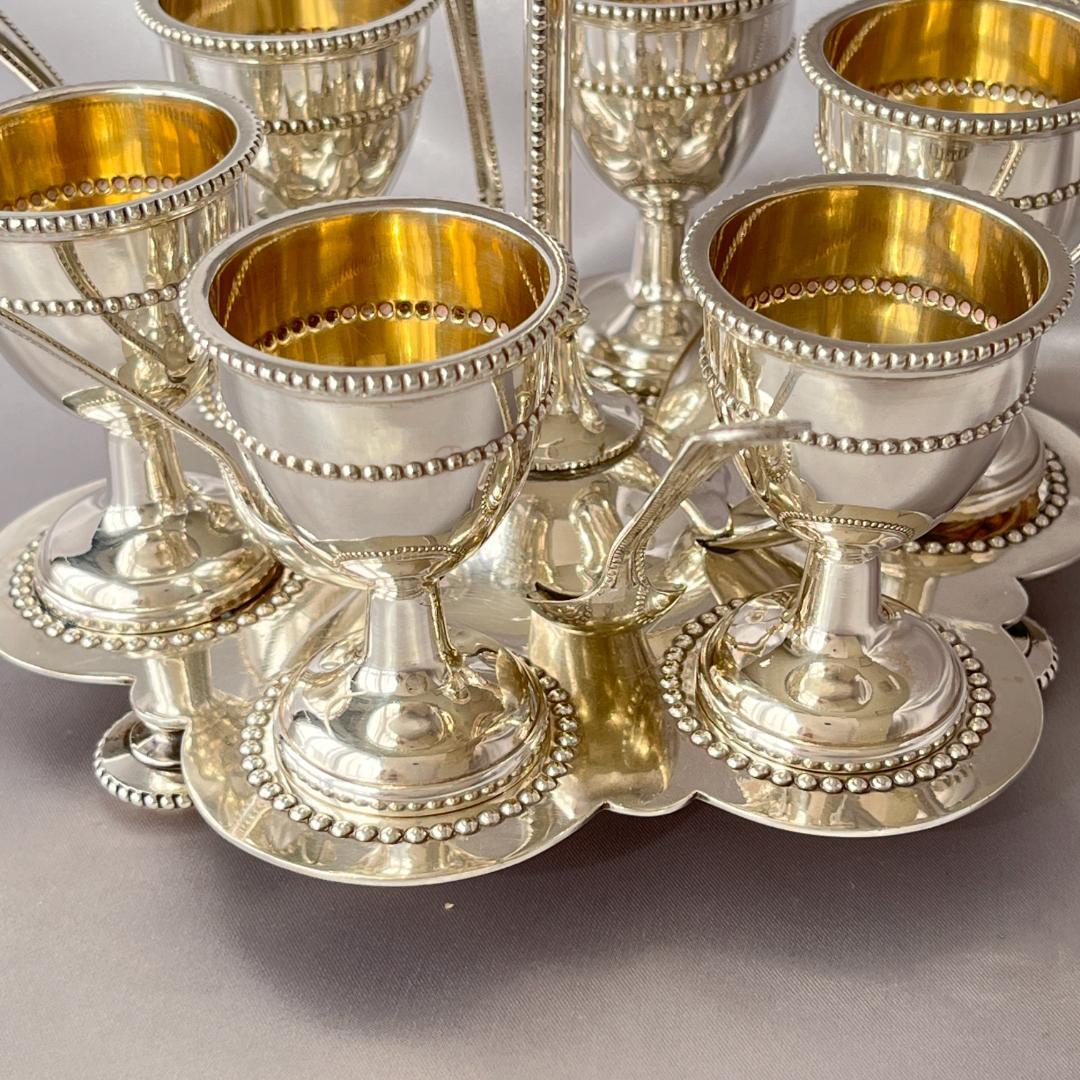 【Thomas Bradbury】パールのエッグクルーゼ　エッグカップ