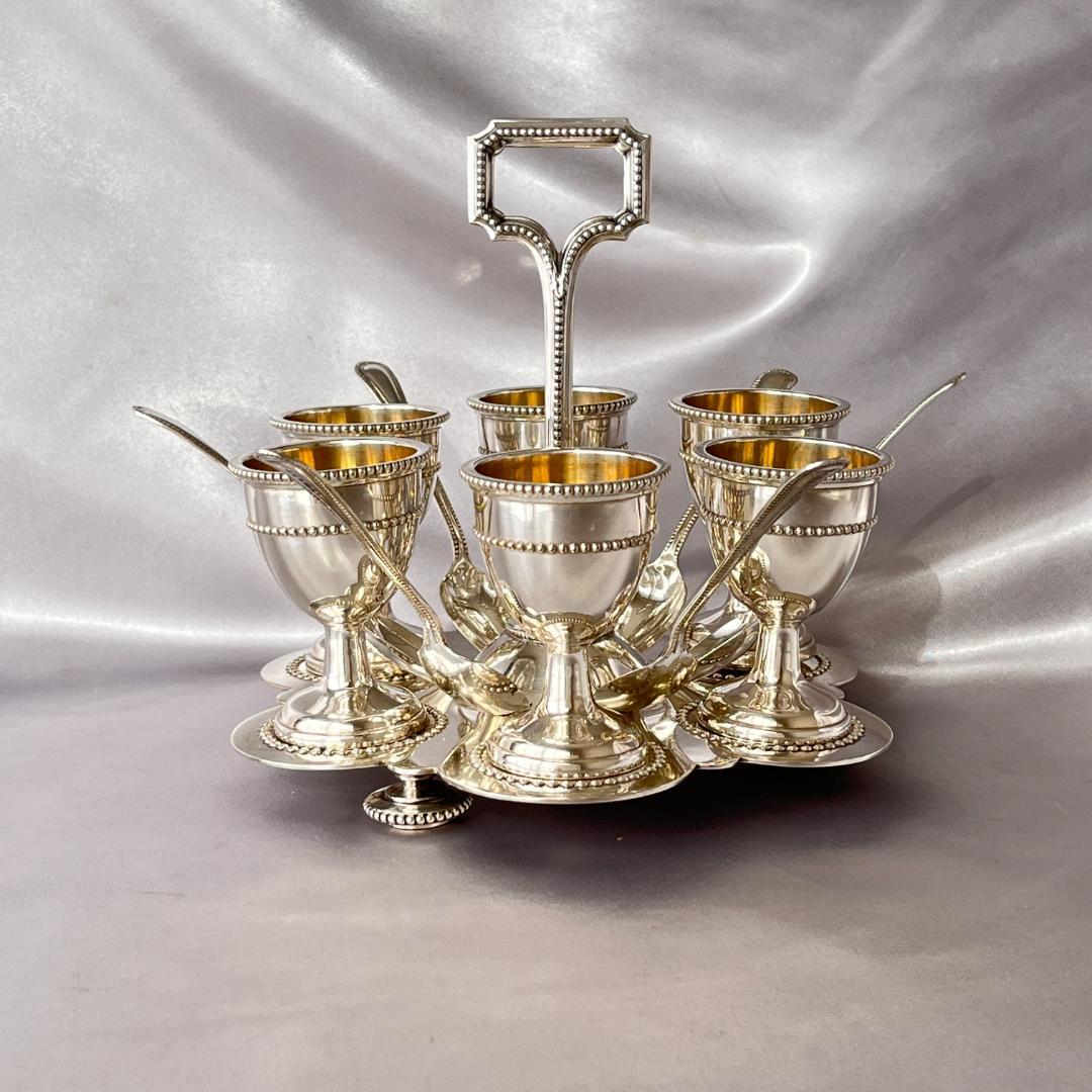 【Thomas Bradbury】パールのエッグクルーゼ　エッグカップ