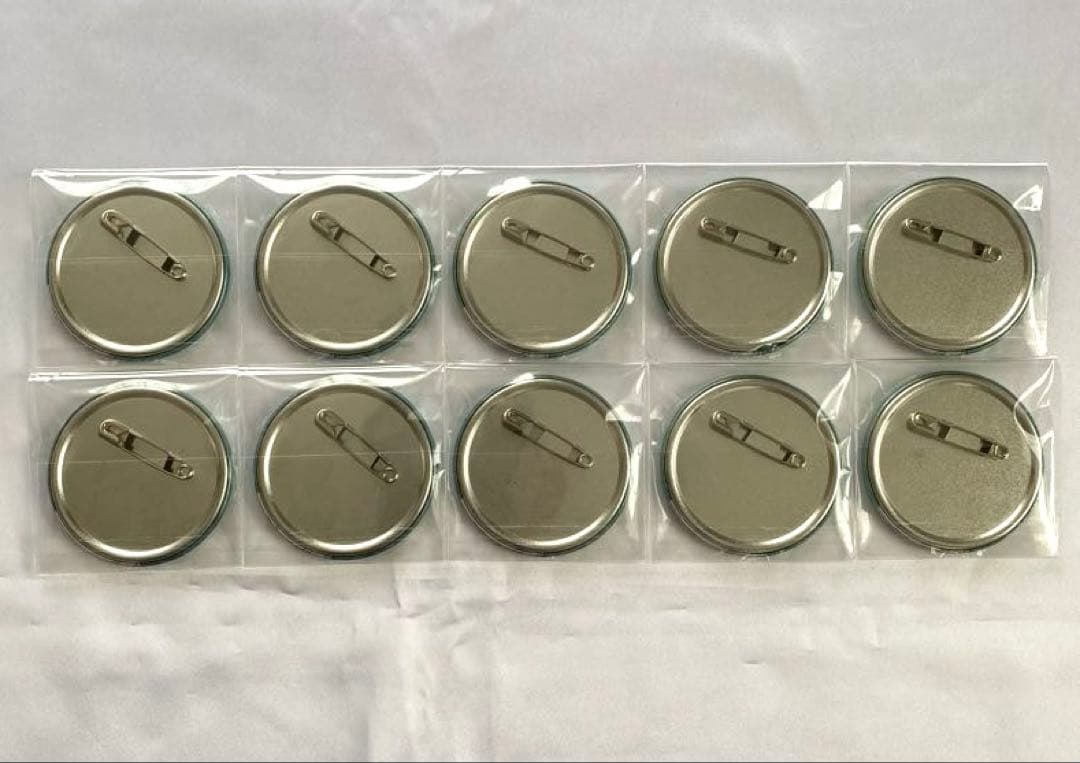 ブルーロック展 糸師凛 缶バッジ 推しキャラバッジコレクションvol.2 ブルロ