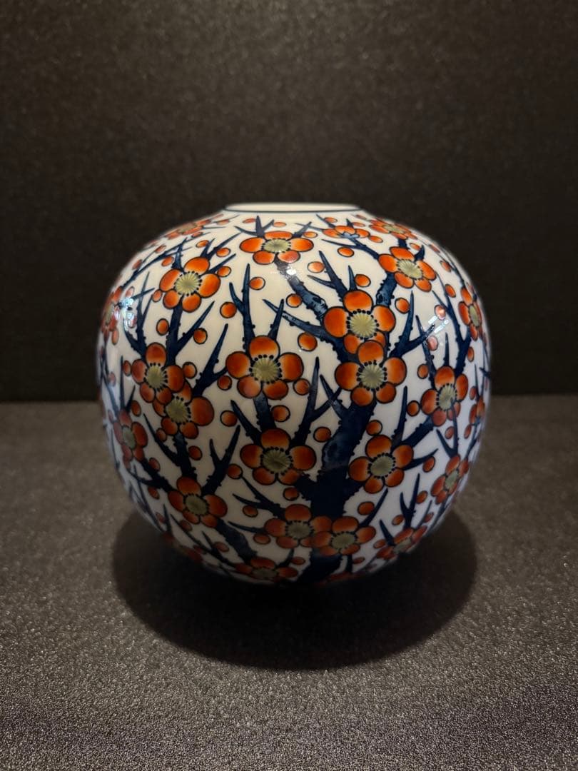 M*o様 藤井勝雲　藤井勝雲窯　伝統工芸美術　染錦紅梅文　有田焼　 壺　壷　花器