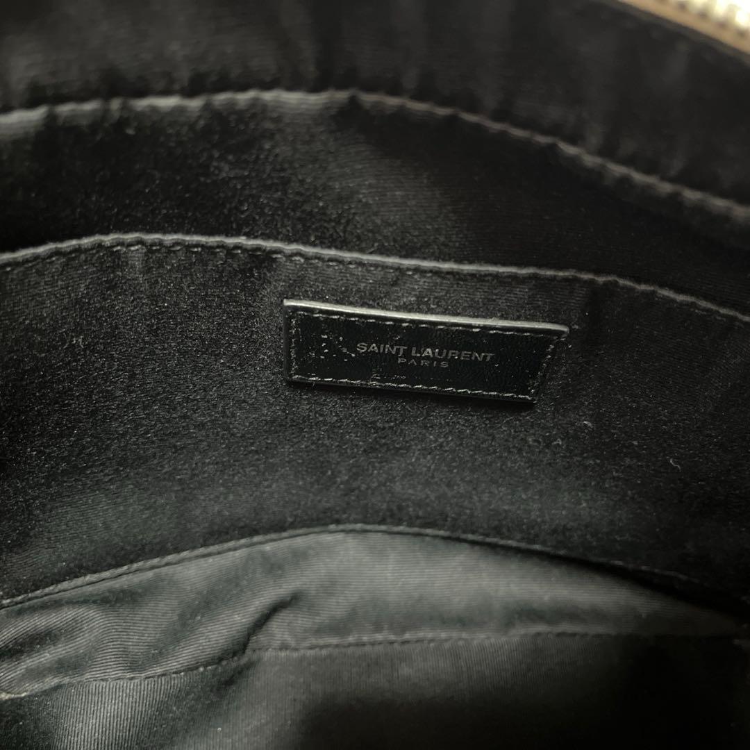 【⭐︎M⭐︎】サンローラン　ショルダーバッグ　レザー