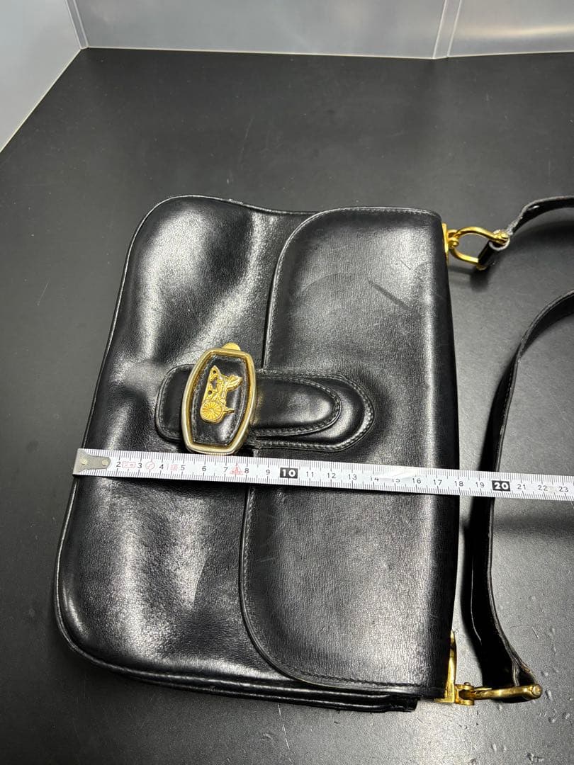 セリーヌ ワンショルダーバッグ レザー CELINE 馬車金具 フラップ