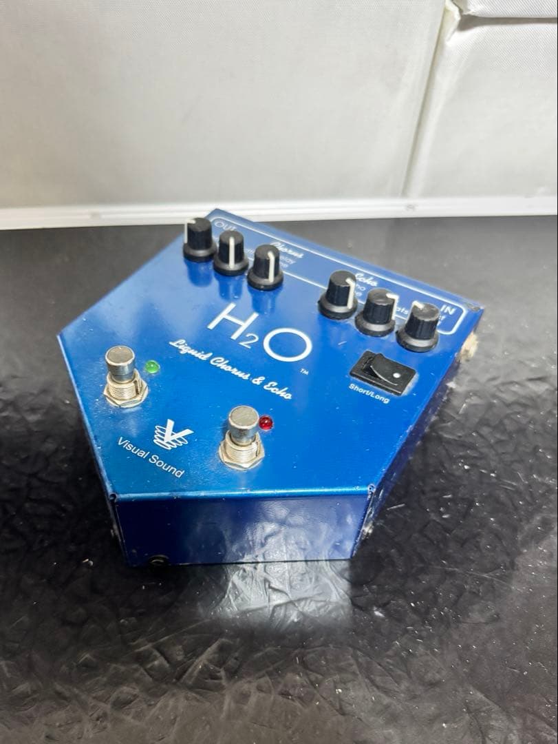 ギター Visual Sound H2O V1