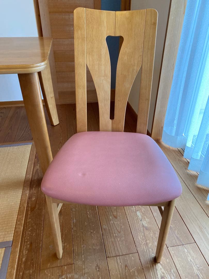 カリモクkarimoku木製ダイニングテーブルと椅子4脚セット