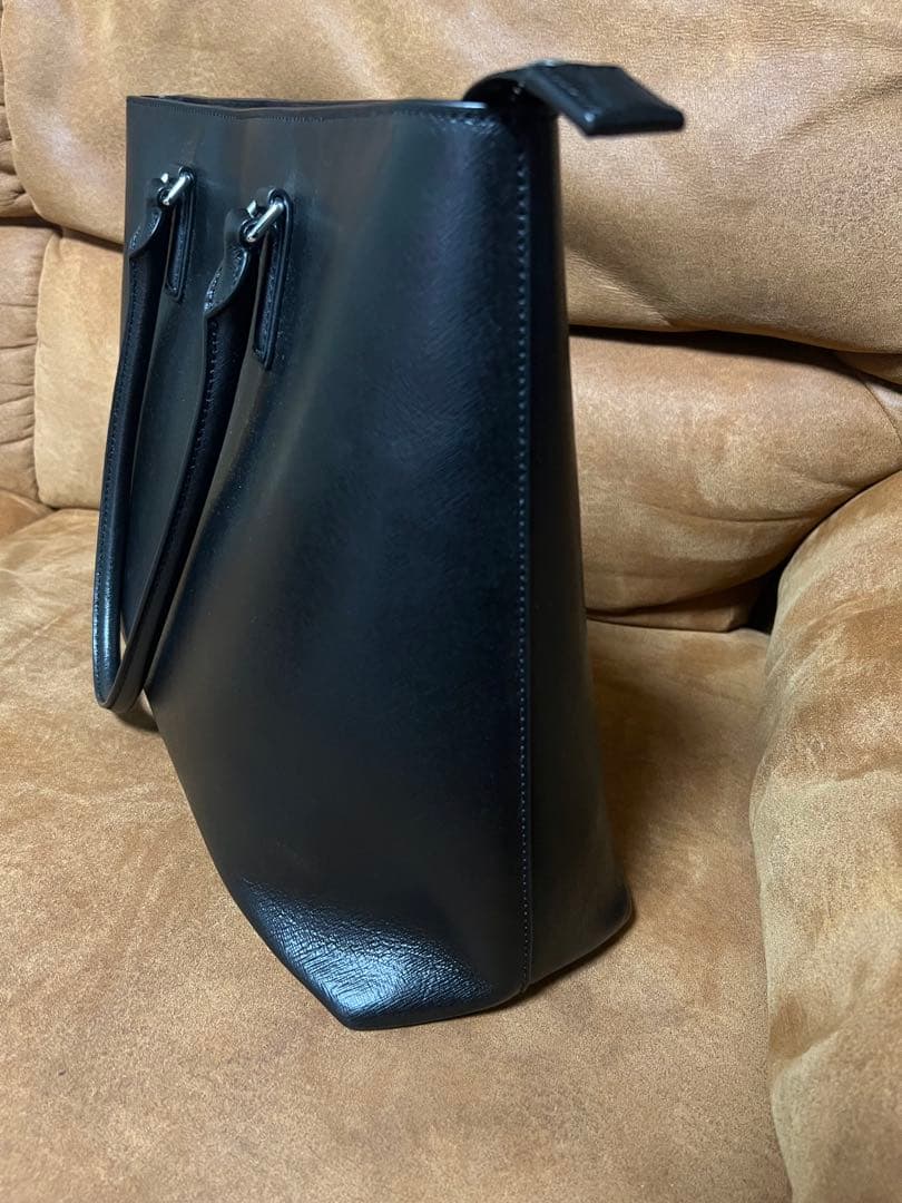 バッグ AUCENTIC ITALIAN SAFFIANO LEATHER TOTE