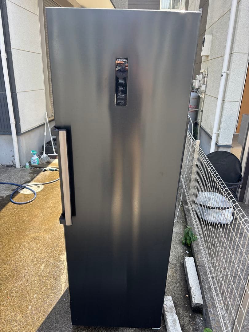 女性オーナー！ IRIS OHYAMA 冷凍庫 IUSN-27A-B 274L