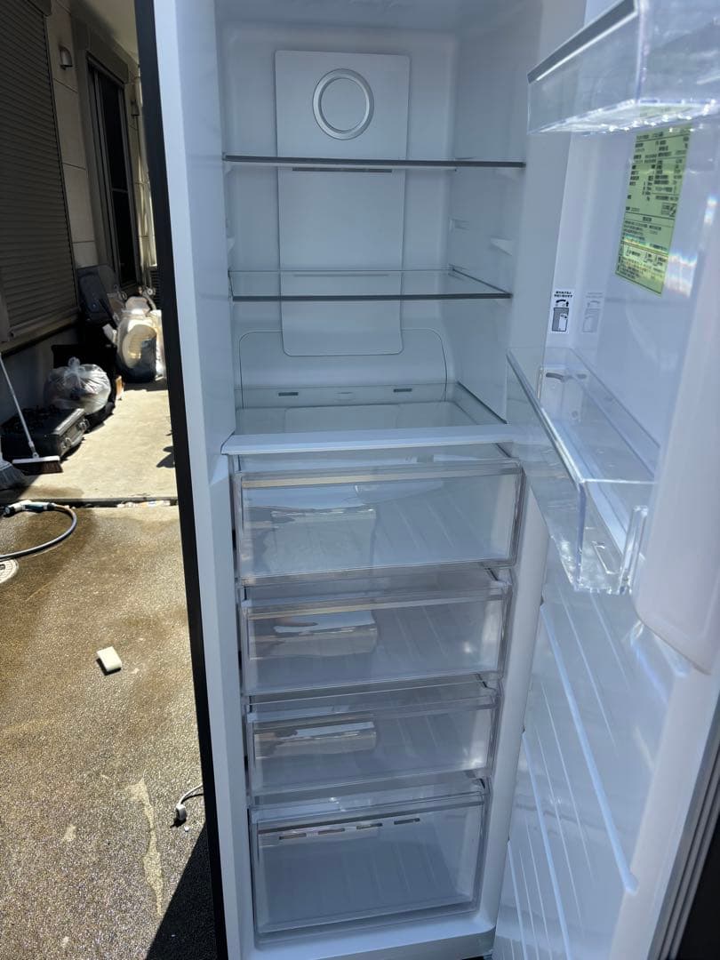 女性オーナー！ IRIS OHYAMA 冷凍庫 IUSN-27A-B 274L