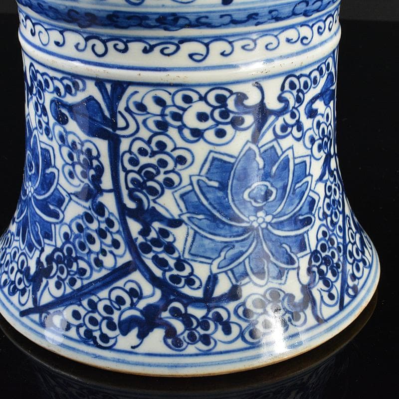 中国　青花纏枝花連卉文　尊式瓶　V　R6155B