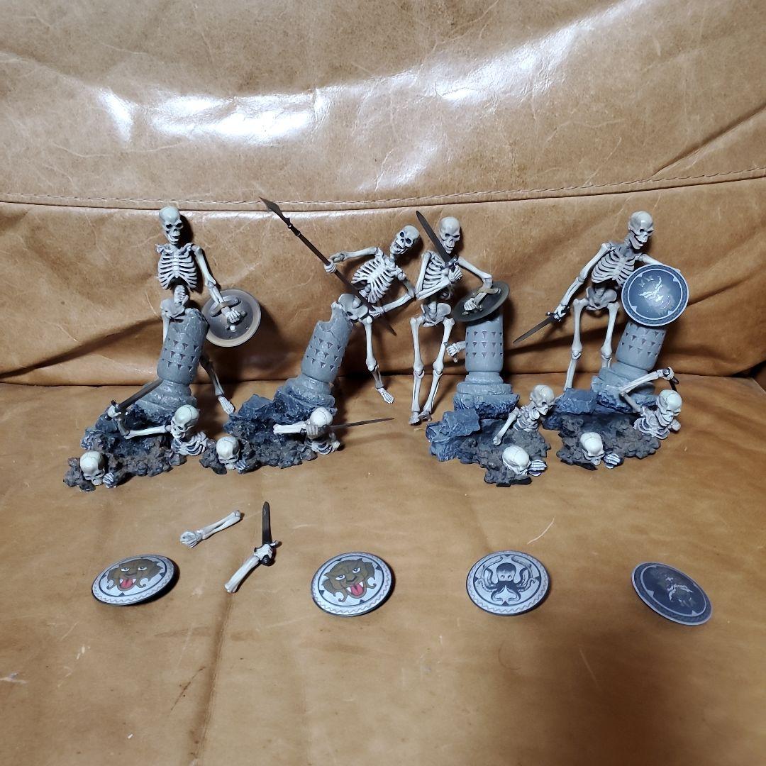 リボルテック　骸骨剣士　４体セット