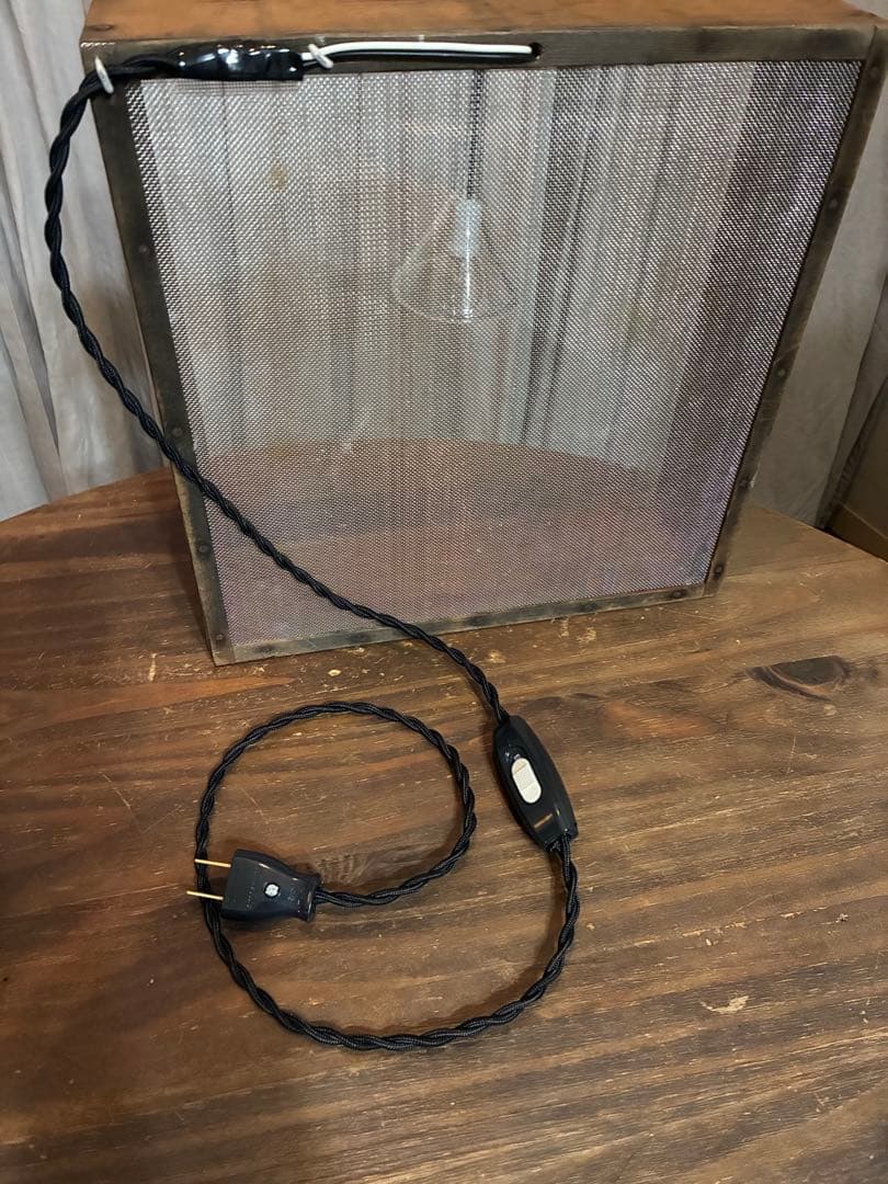 古道具 ライト 置き型 照明 古材 シャビー 木箱 漏斗 古雑貨