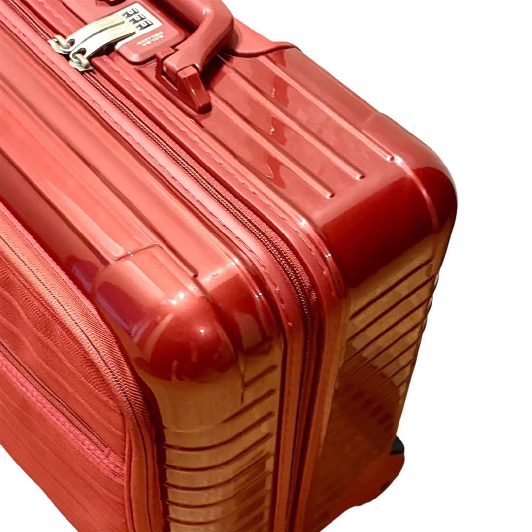 美品 リモワ サルサデラックス ハイブリッド 32Ｌ オリエンタルレッド　2輪