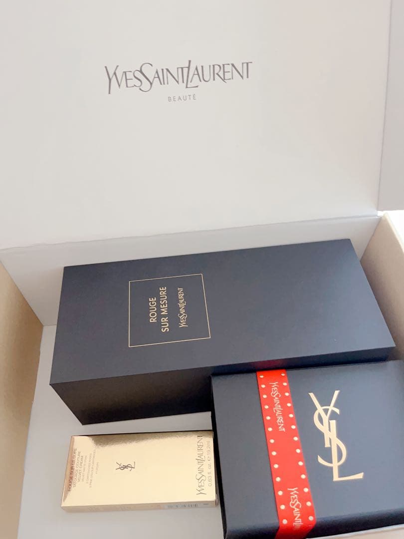 YSL ルージュ シュール ムジュール 本体カートリッジ付き イヴ・サンローラン