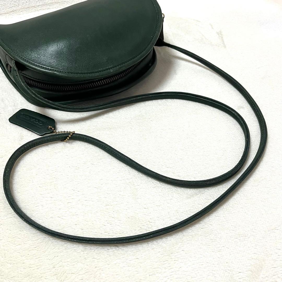 オールドコーチ　ショルダーバッグ　グリーン　ハーフムーン　三日月　USA