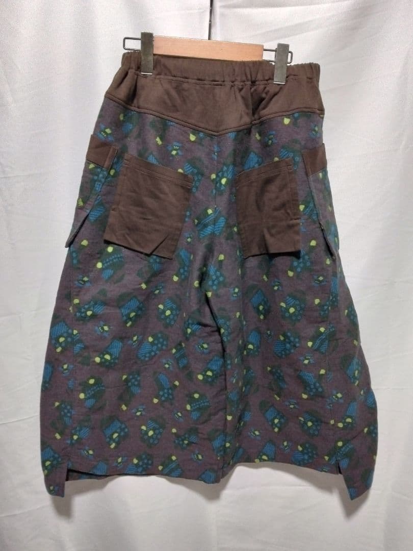 センソユニコ　あん吉　ガウチョパンツ　パンツ ブラウン・青・緑模様