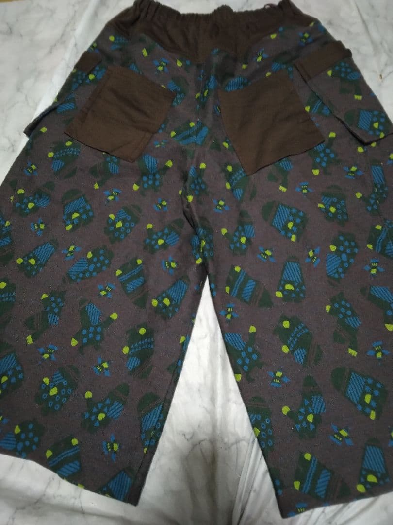 センソユニコ　あん吉　ガウチョパンツ　パンツ ブラウン・青・緑模様