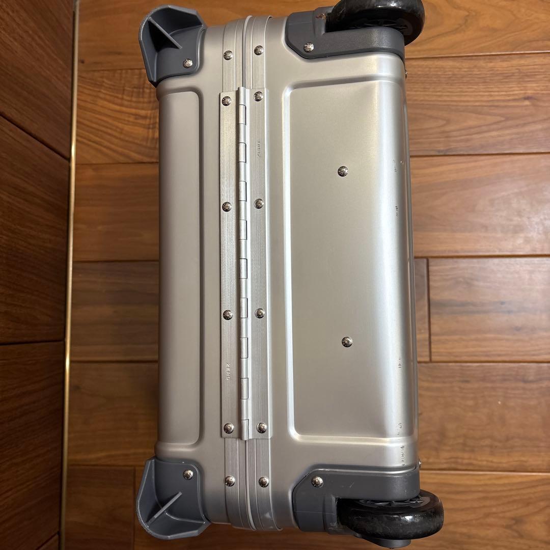 ゼロハリバートン　Two-Wheel Business Case 29L