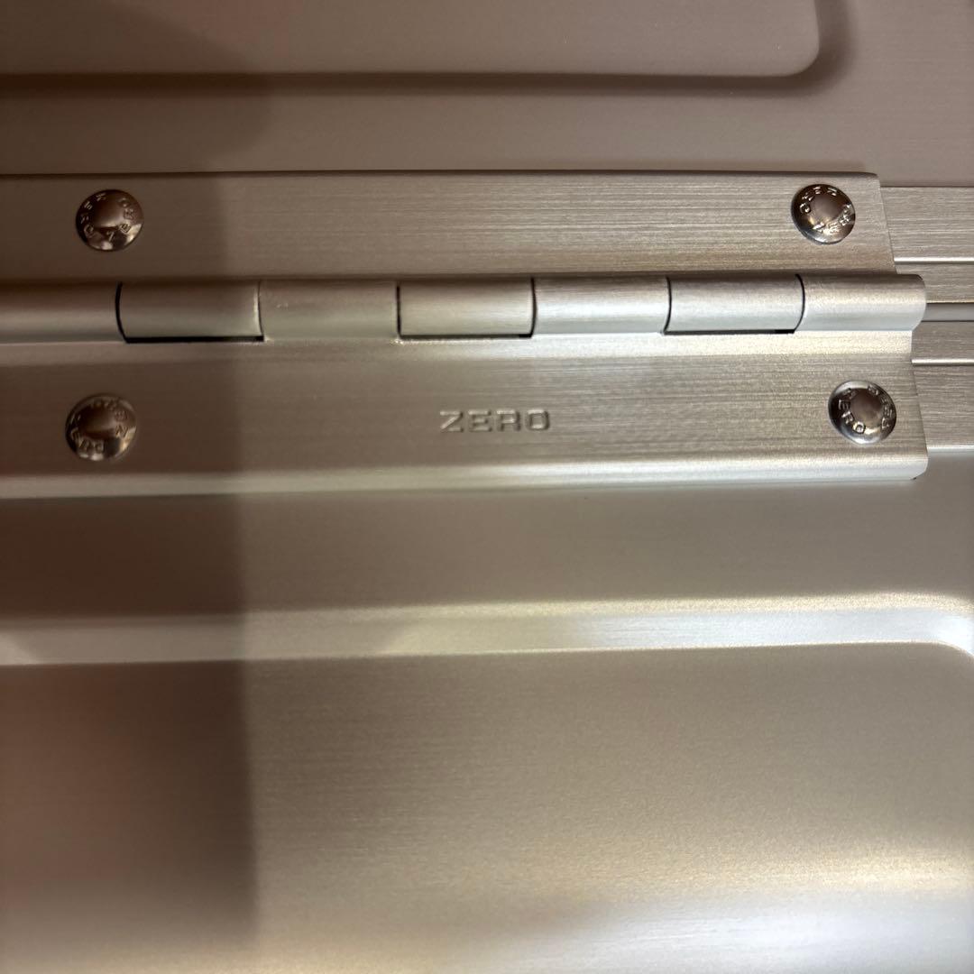 ゼロハリバートン　Two-Wheel Business Case 29L