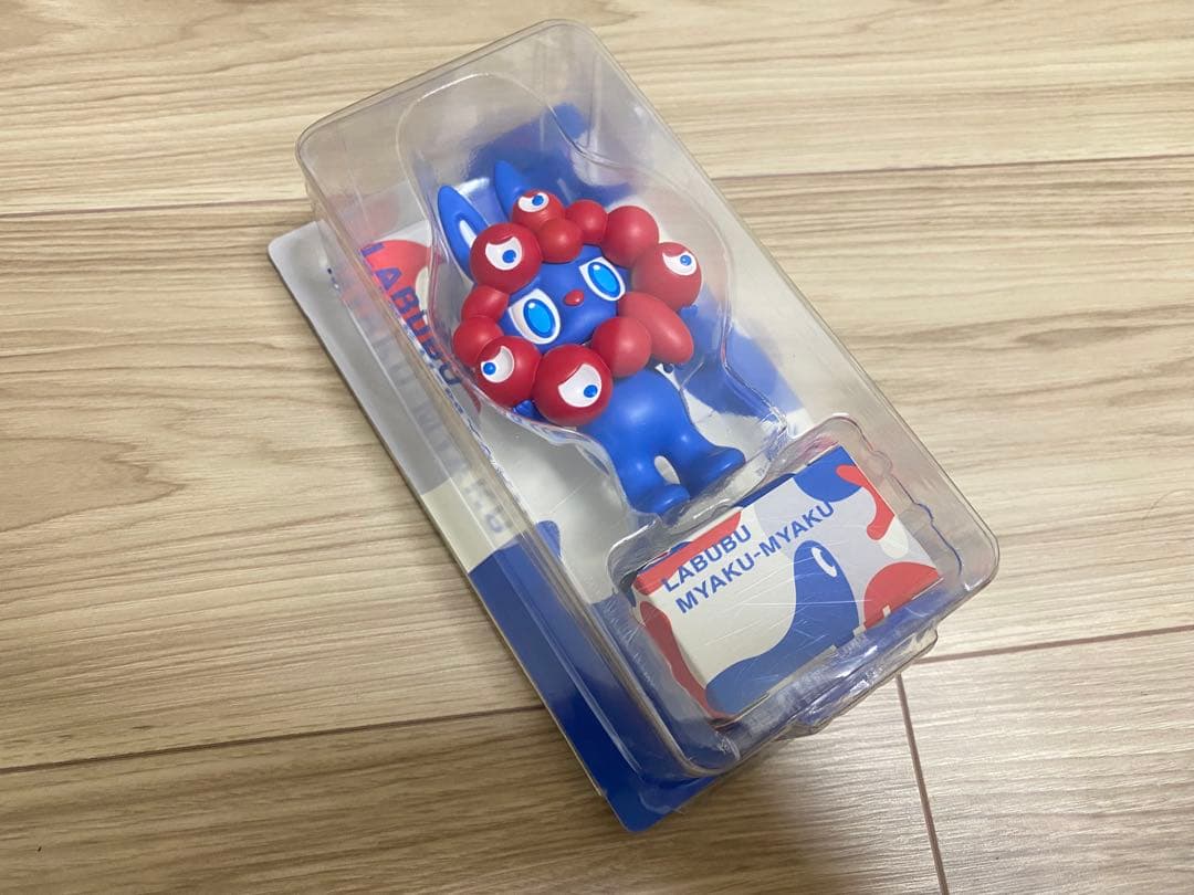 【新品】LABUBU MYAKU-MYAKU EXPO 2025 マスコット