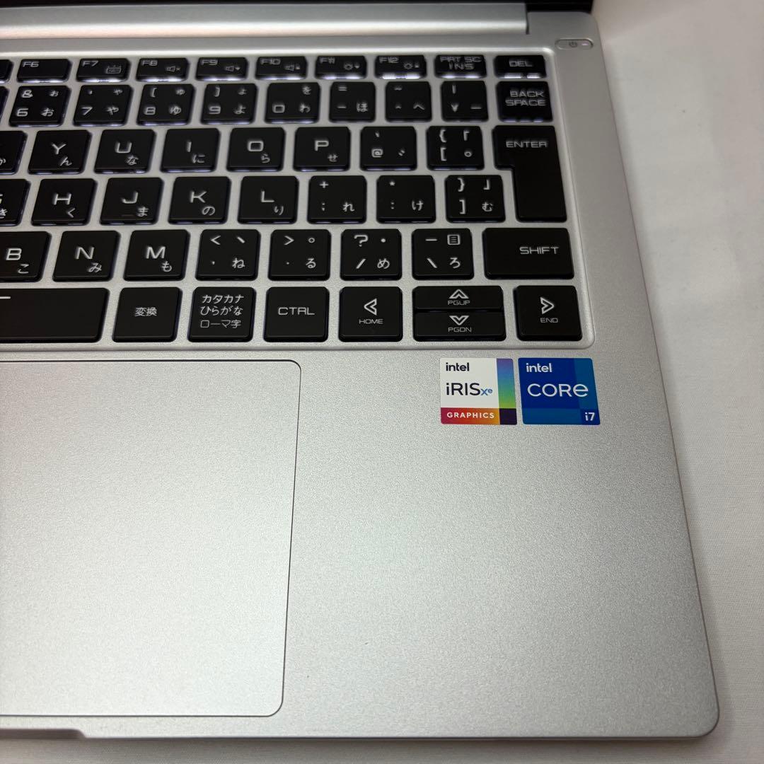 美品 DAIV 4P 11世代 i7 32GB 512GB WUXGA オフィス