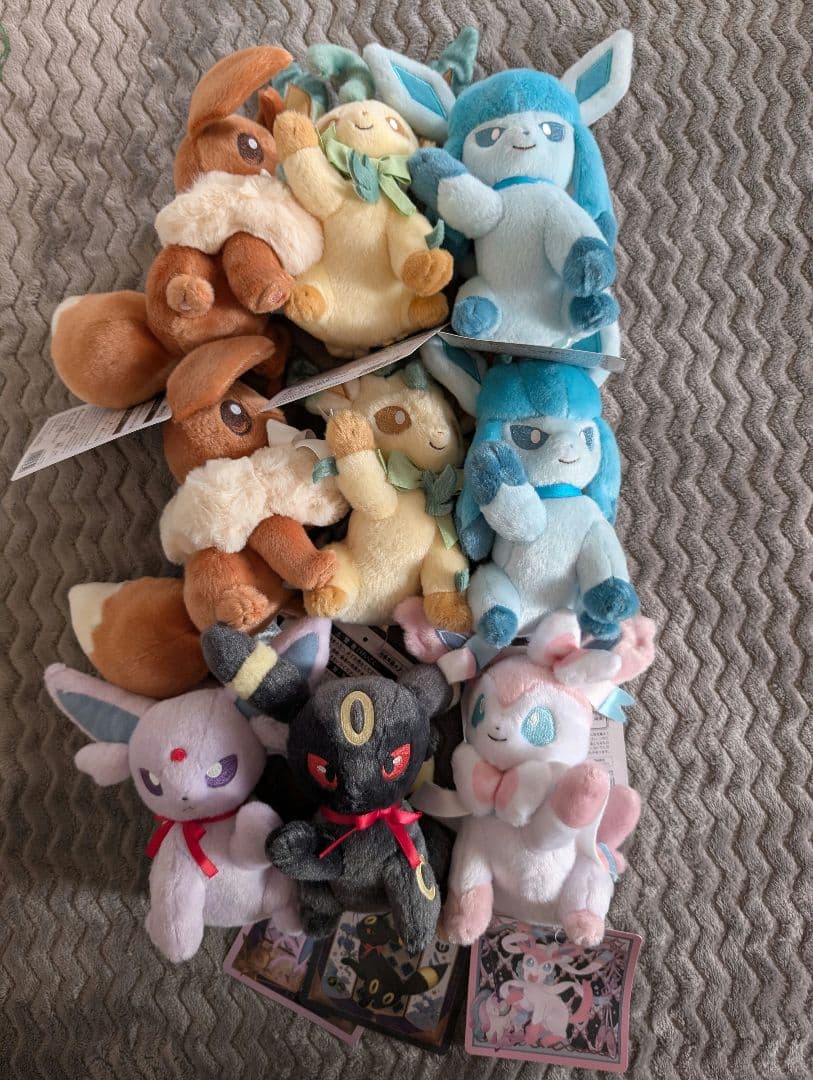 ぬいぐるみ Eevee Collection イーブイ　グレイシア　リーフィア
