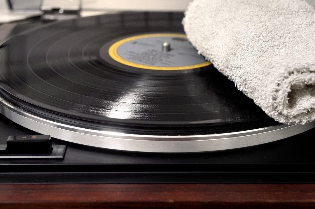 ★MICRO レコードプレーヤー型クリーナー　MR-611 　(ローズカラー)