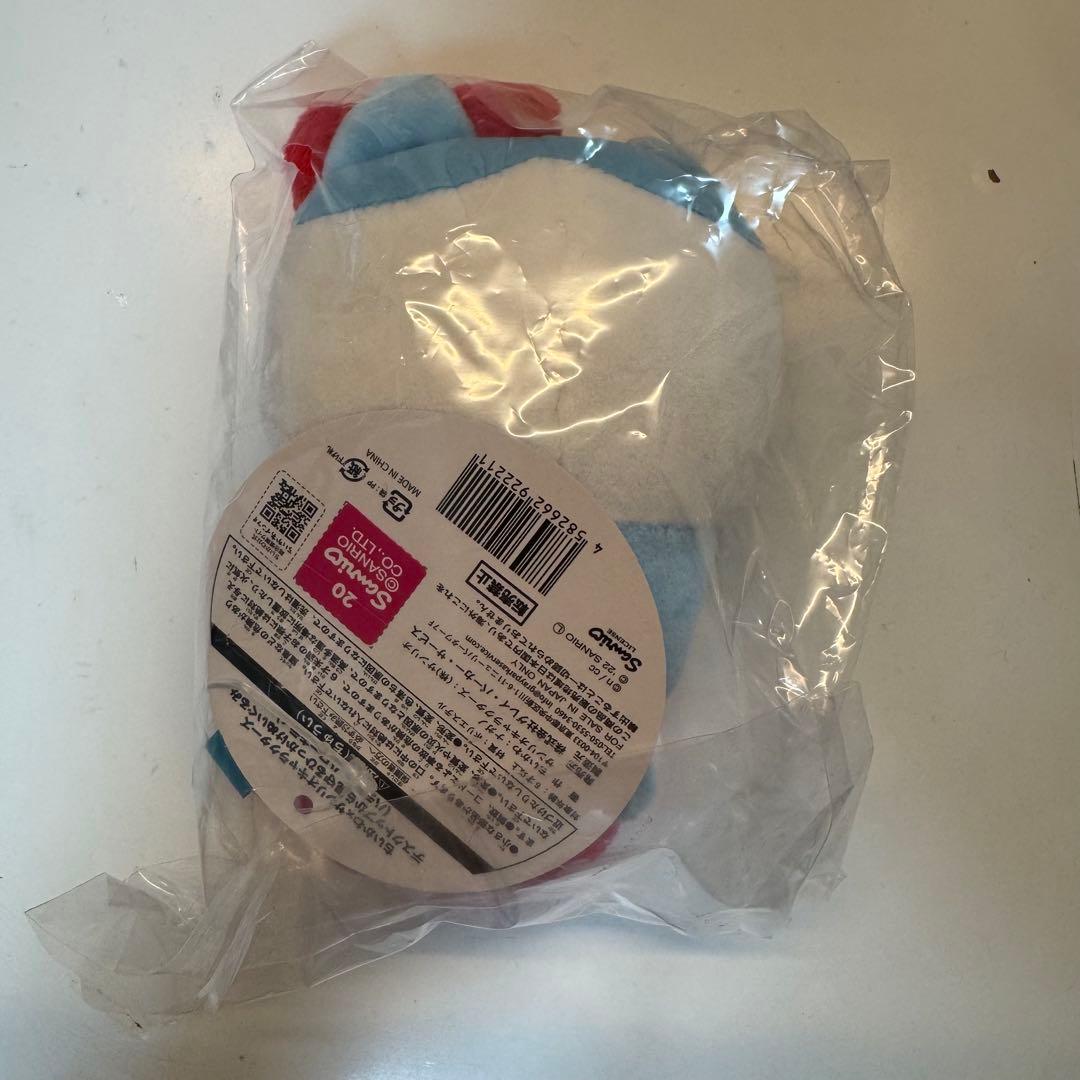 ちぃかわ　ハチワレ　ひっかけぬいぐるみ　サンリオコラボ　キティー