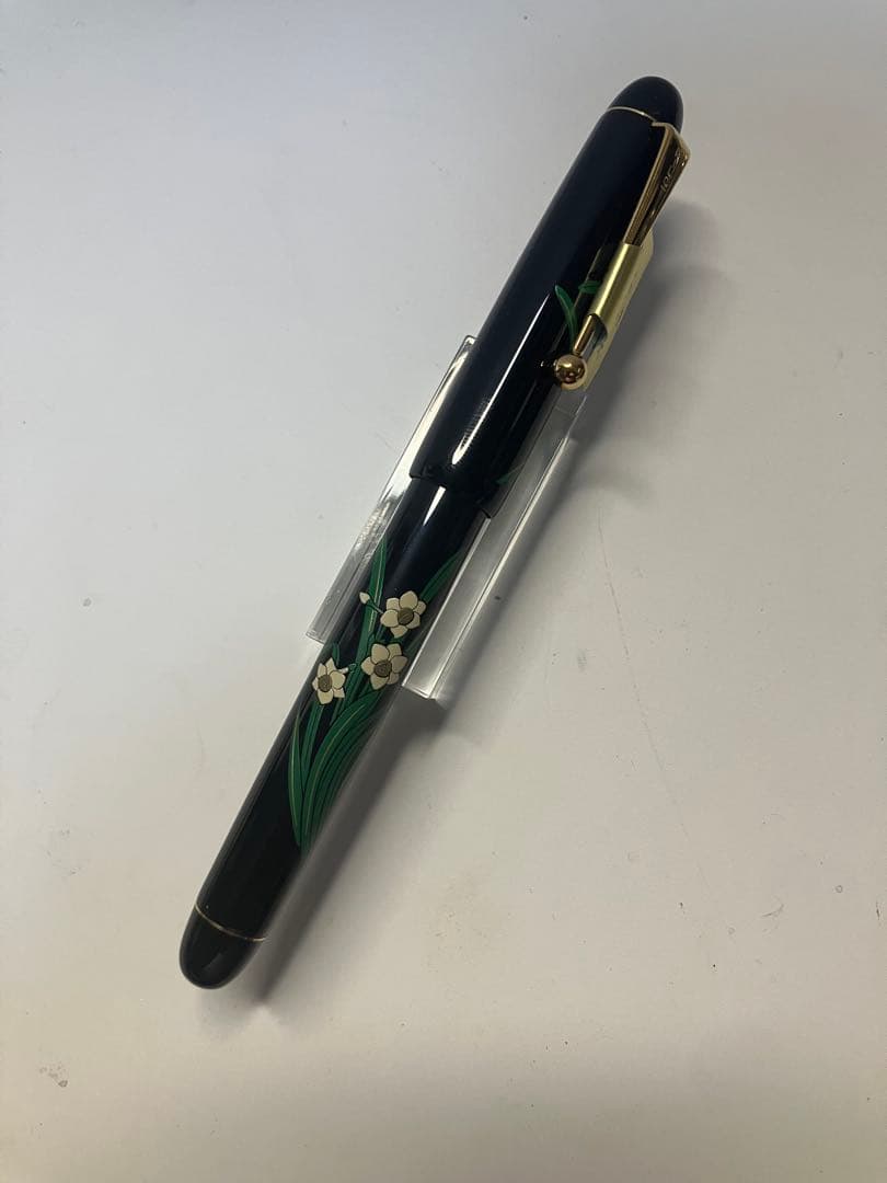 Pilot　パイロット 平蒔絵　万年筆 水仙　M（中字）