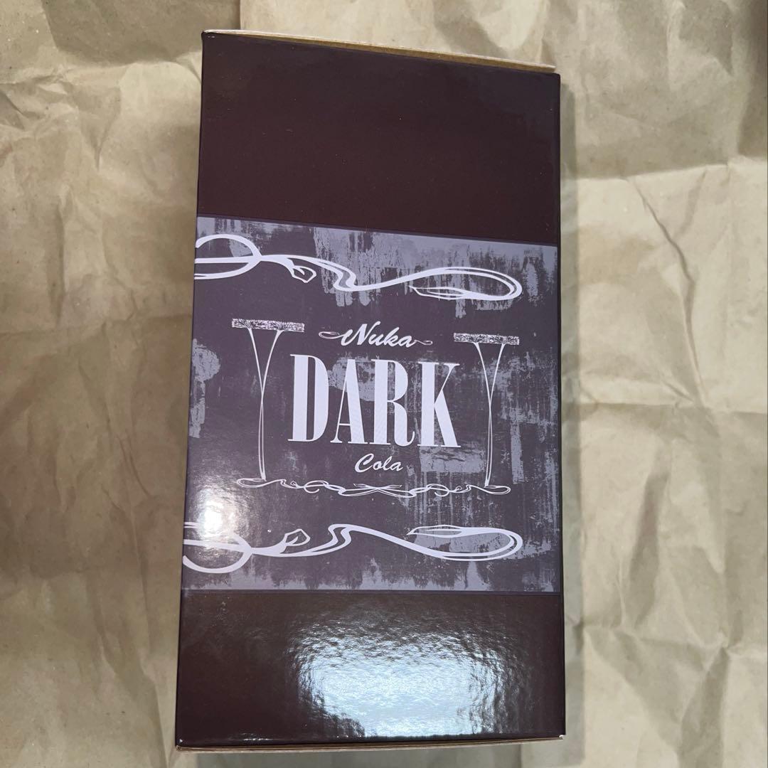 Fallout フォールアウト　ヌカコーラ　ダーク　ボトル&キャップ　グッズ
