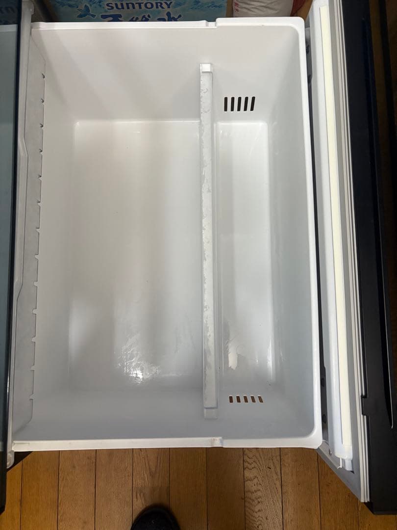 冷蔵庫HITACHI R-KX57N(X)型 保証書付き(567L/6ドア)