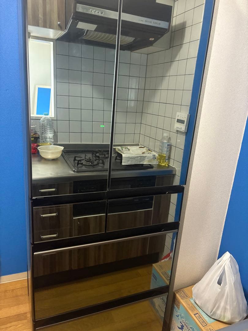 冷蔵庫HITACHI R-KX57N(X)型 保証書付き(567L/6ドア)