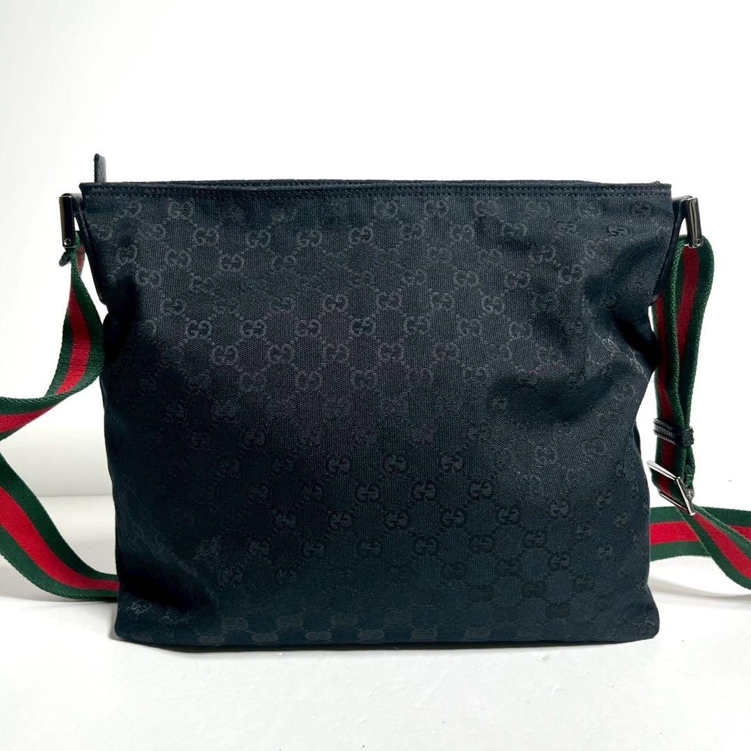 【未使用に近い✨】グッチ ショルダーバッグ GG シェリーライン ブラック 黒