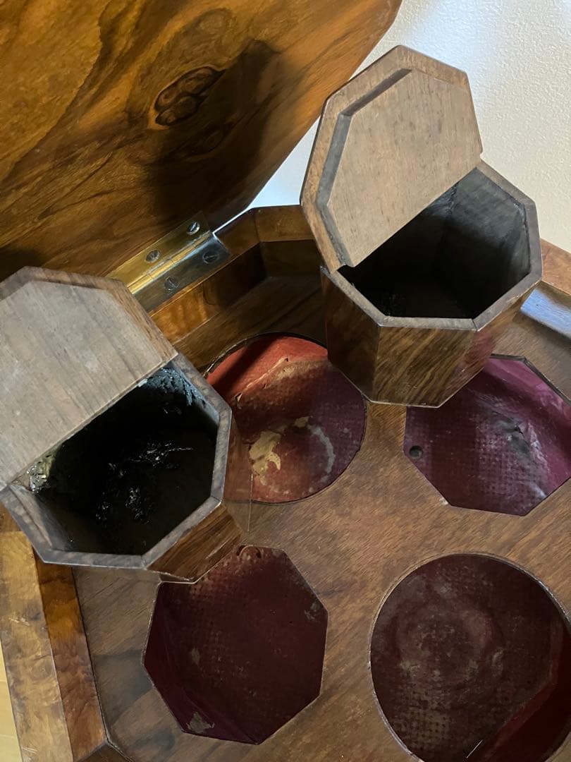 木製八角形サイドテーブル　アンティーク　イギリス