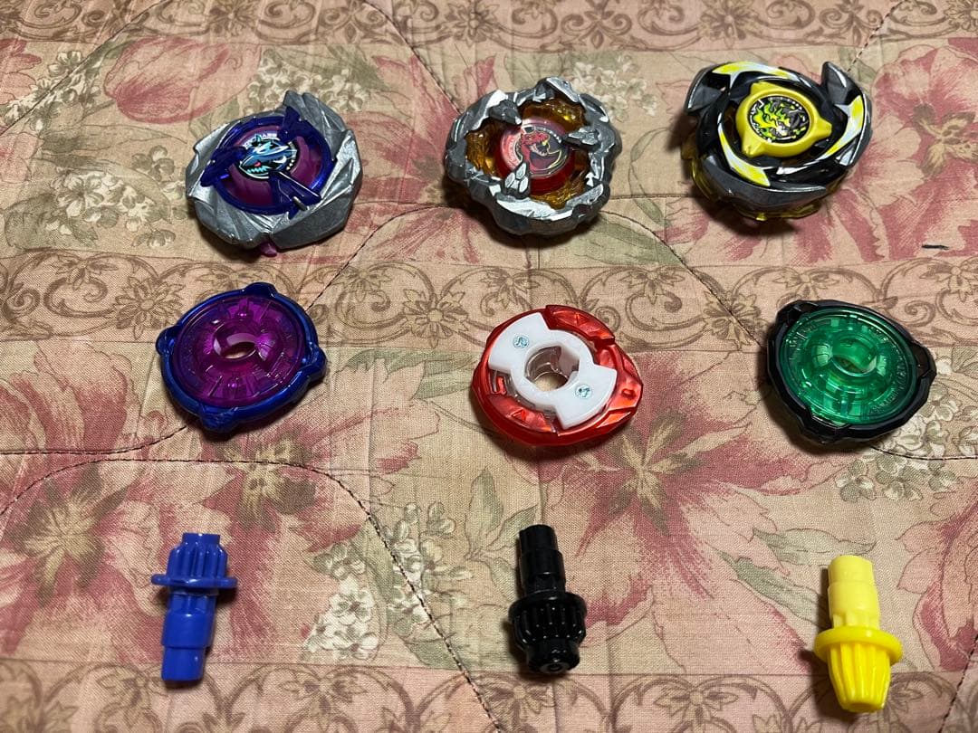 ベイブレードX引退品