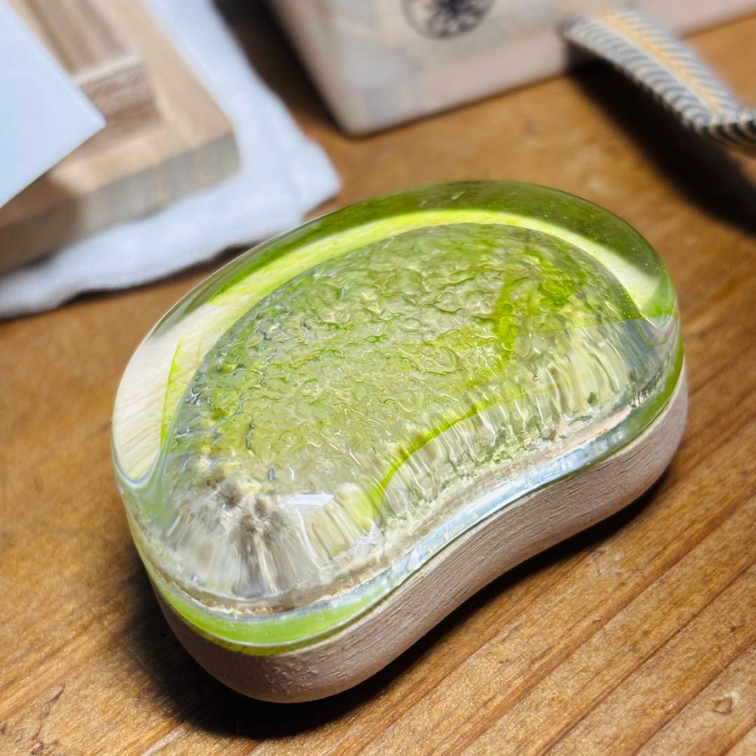 硝子　朝露香合　加州　漆芸　松葉　共箱　茶道具　香道具　鈴木松栄　西村松逸師