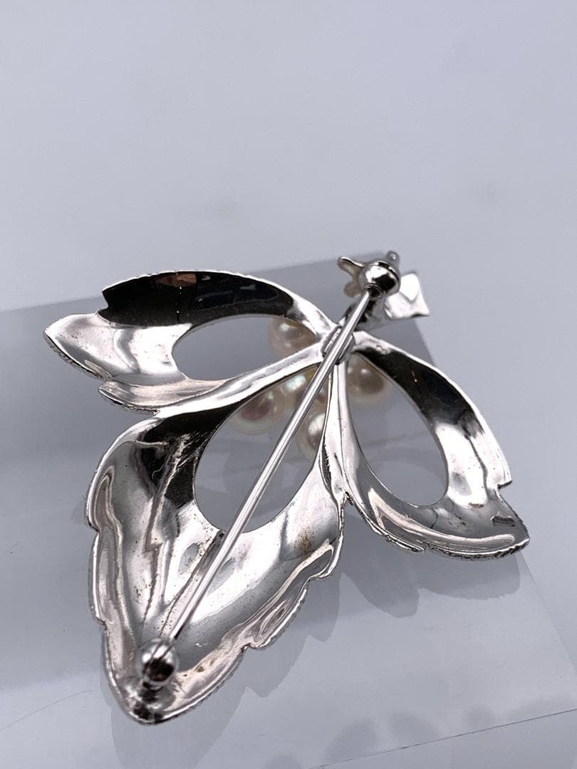 【美品】MIKIMOTO　ミキモト　真珠パール　ブローチコサージュ　リーフ