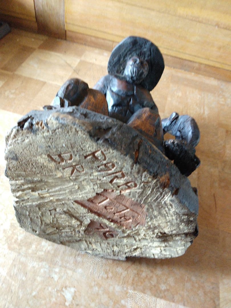 アメリカ　アンティーク　木彫り　PARA BR TOTA 96