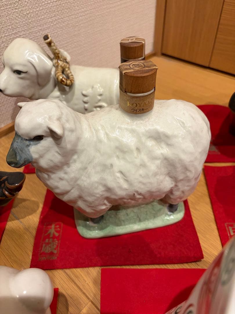 【未開封】サントリーローヤルウイスキー干支ボトル12年12本セット