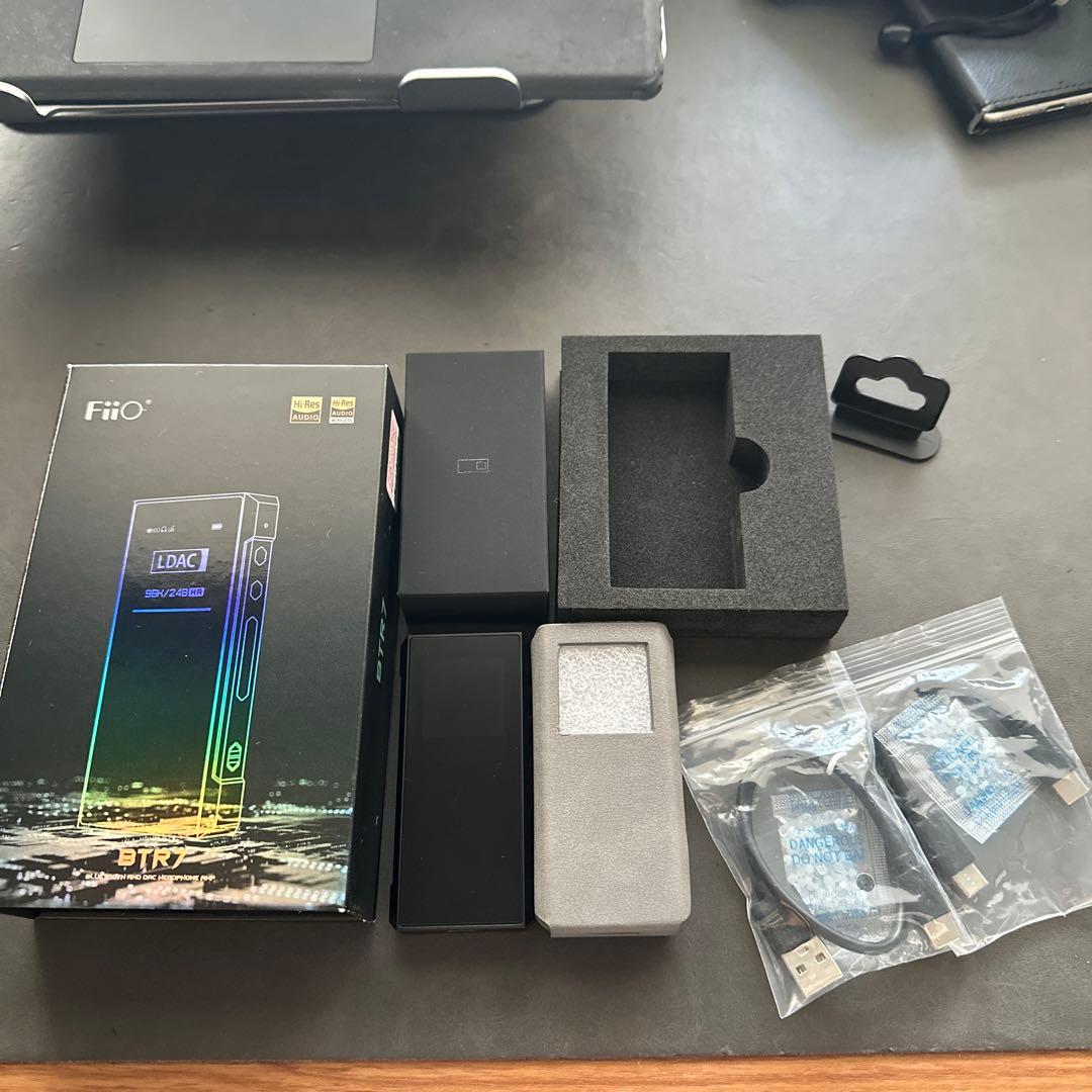 美品　FiiO BTR7 bluetooth レシーバー USB DAC