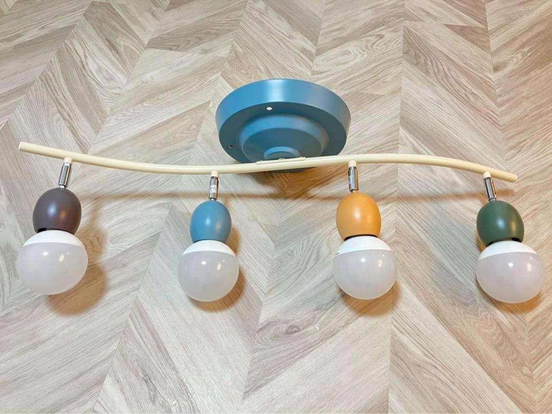 シーリングライト ライト 4灯 電球付き リモコンあり