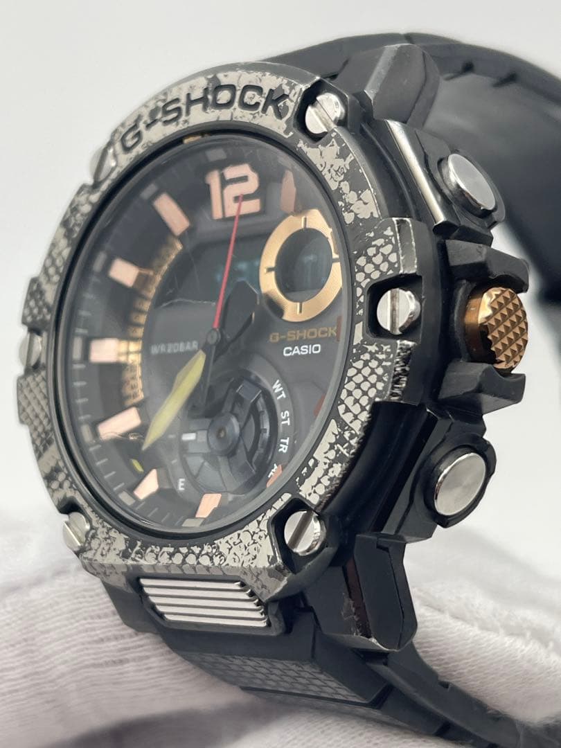 G-SHOCK GST-B300WLP-1AJR パイソン カシオ