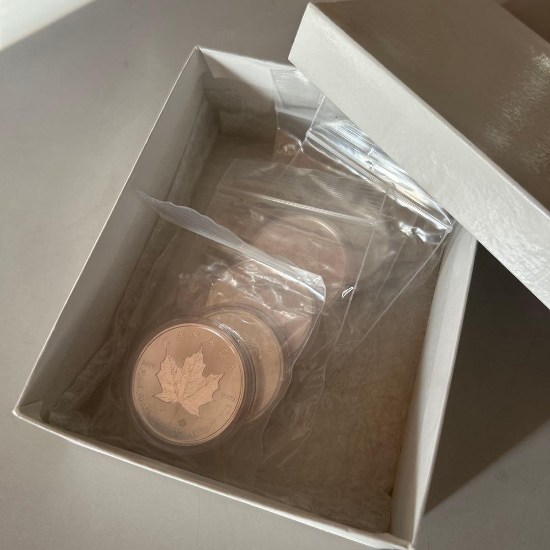 2022年 シルバーメープルリーフ 5枚セット