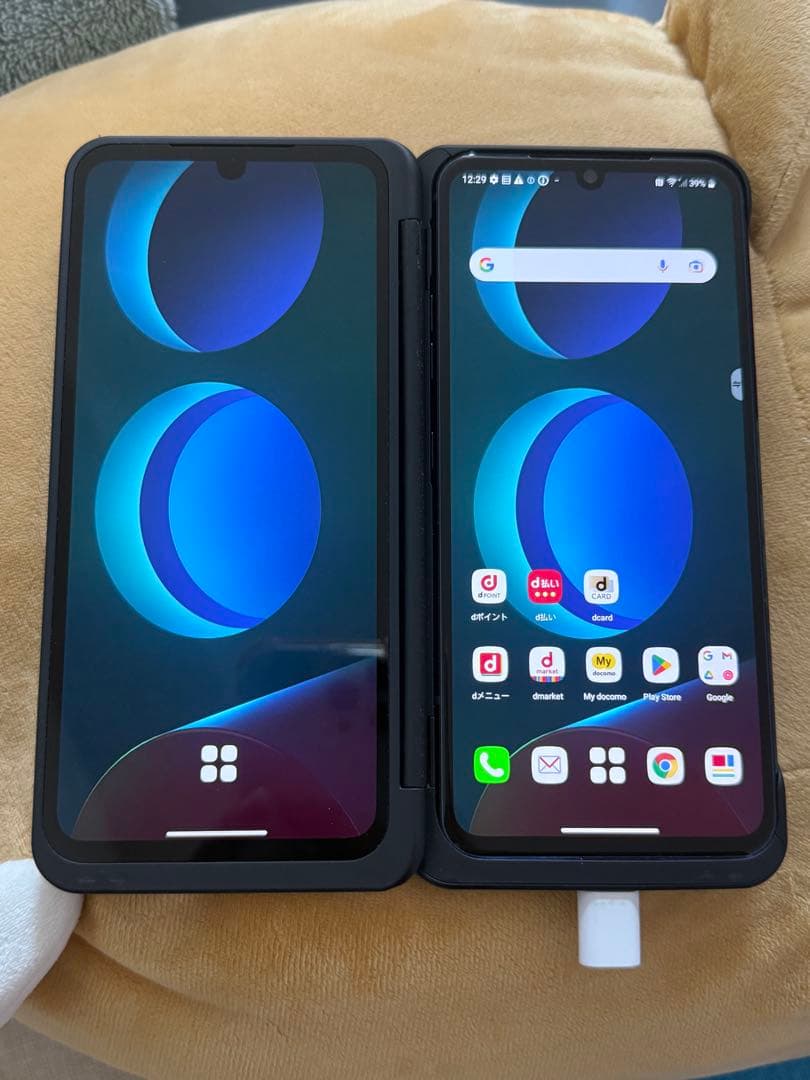 携帯電話本体 LG smartphone