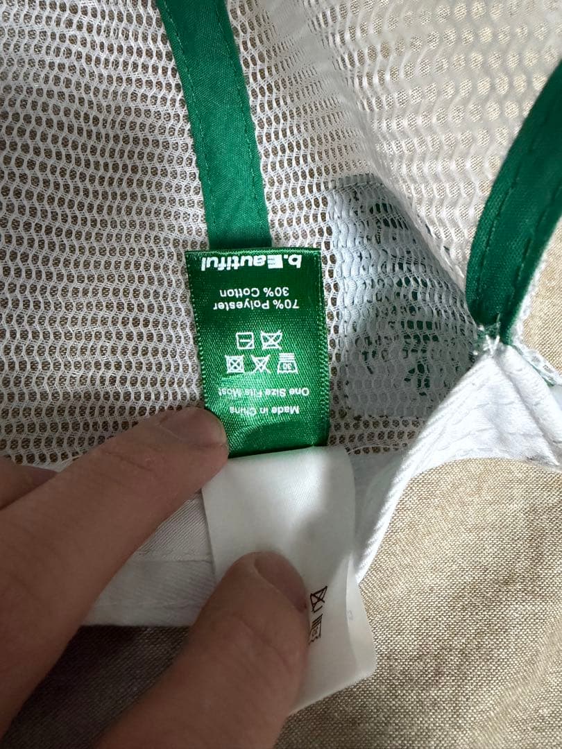 B.Eautiful キャップ