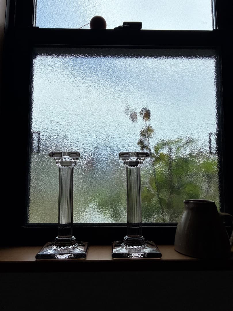 英国アンティーク　ガラス燭台ペア　キャンドルスタンド