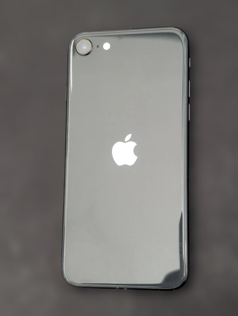 iPhone SE 第2世代 64GB 黒 SIMフリー バッテリー83% 美品