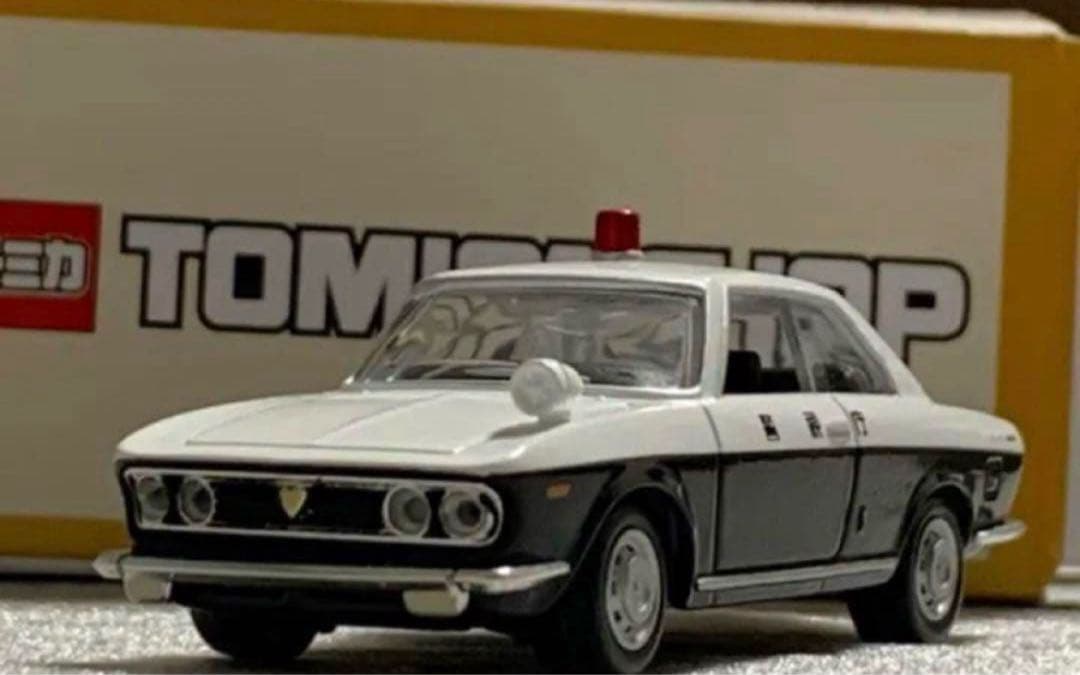 トミカリミテッドヴィンテージ マツダ ルーチェ ロータリークーペ