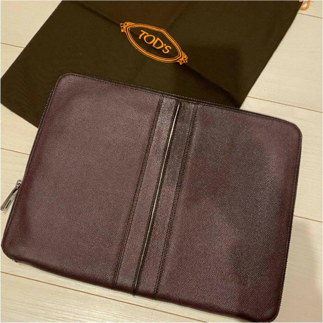 TOD'S(トッズ )　クラッチバッグ